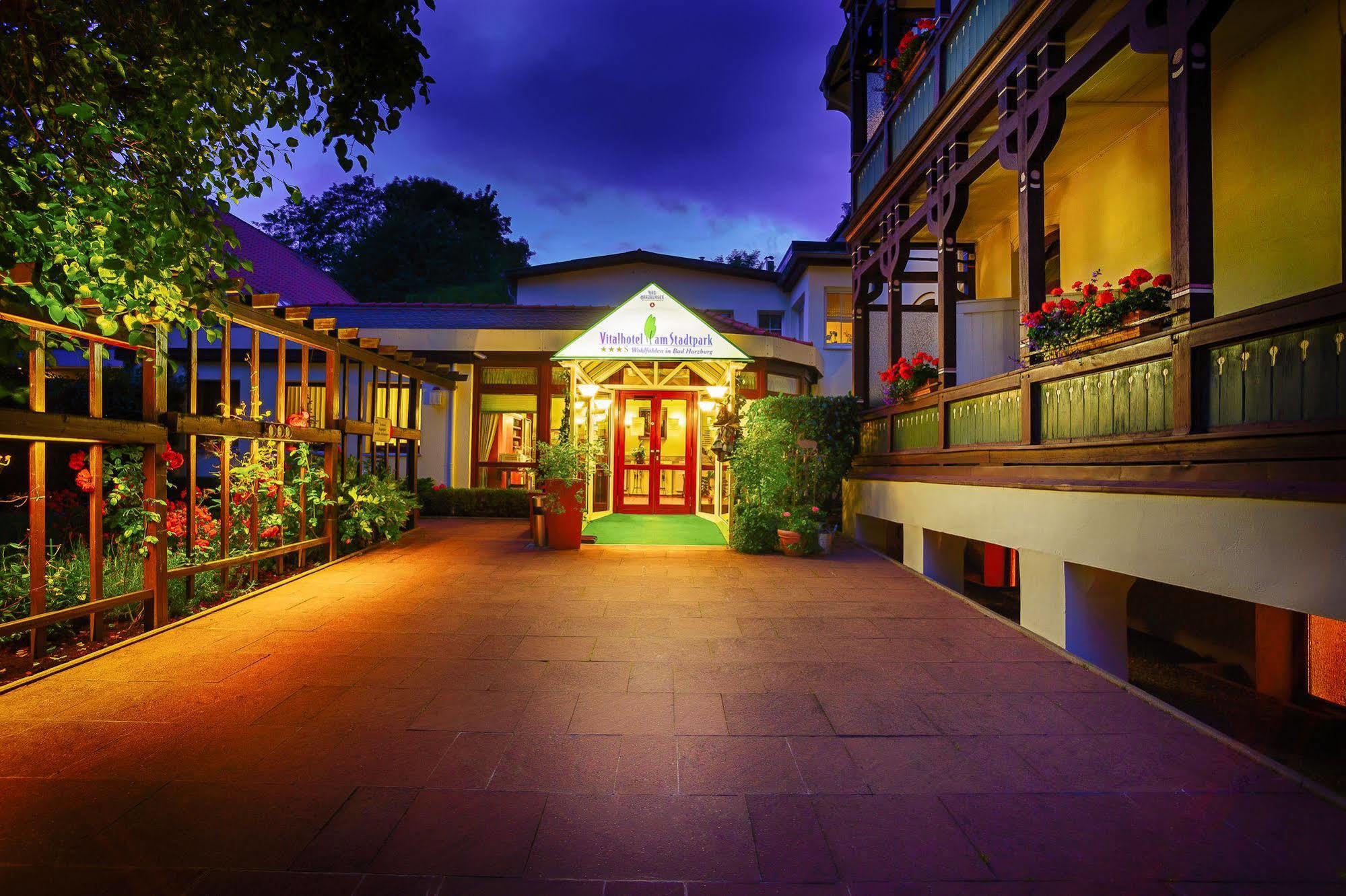 Vitalhotel Am Stadtpark Superior Bad Harzburg Kültér fotó