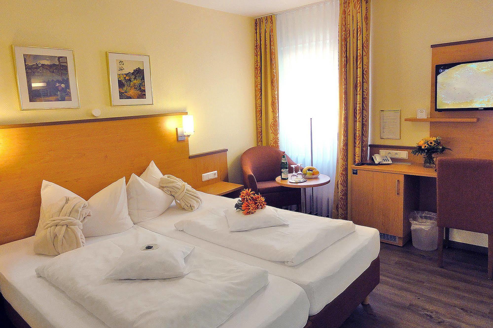 Vitalhotel Am Stadtpark Superior Bad Harzburg Kültér fotó