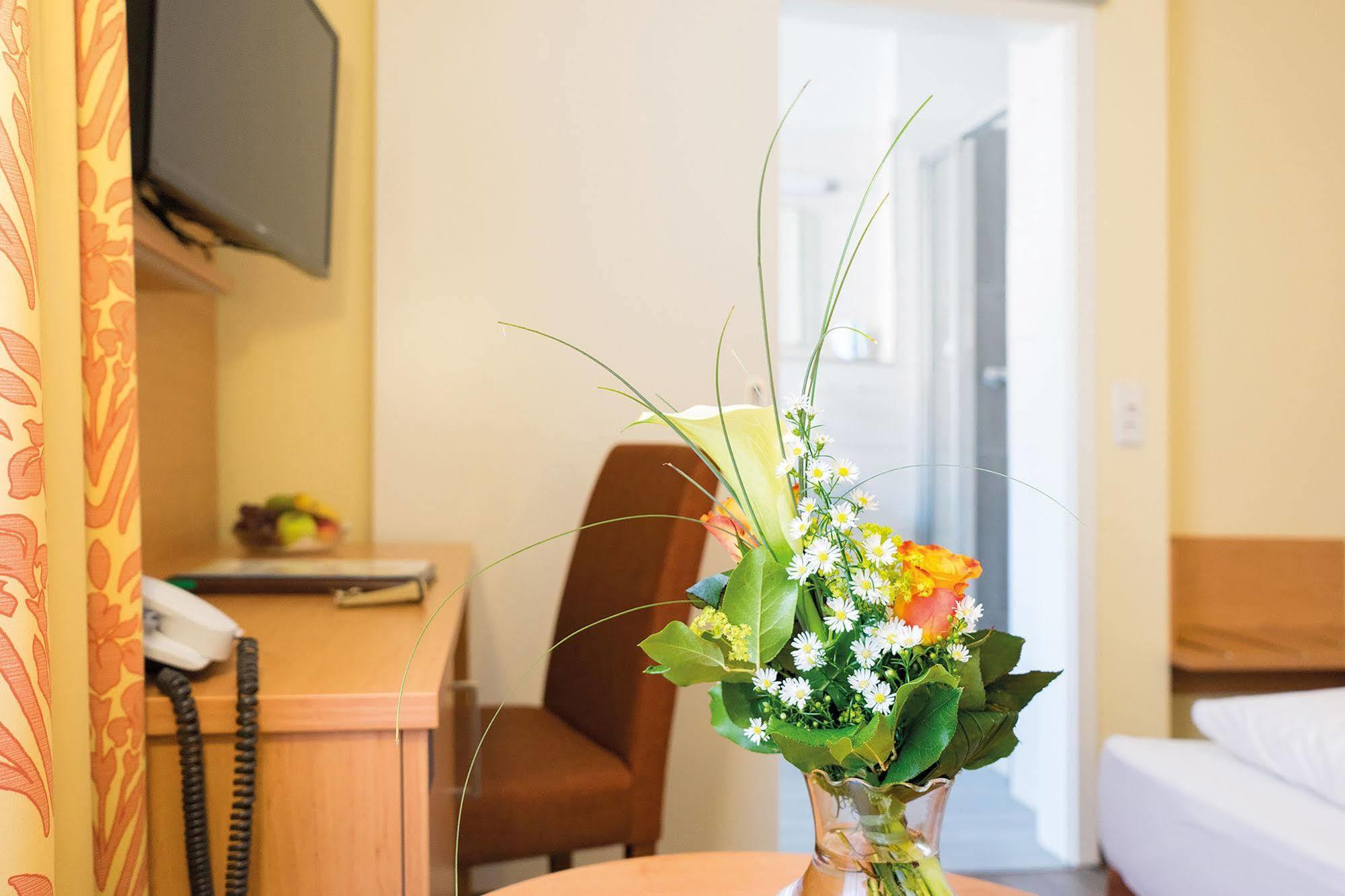 Vitalhotel Am Stadtpark Superior Bad Harzburg Kültér fotó